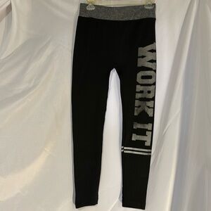 Crush Women’s Black Gray Leggings Size 2X/3X